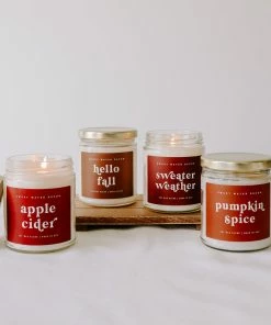 Sweet Water Decor CANDLES + REEDS Apple Cider Soy Candle - Clear Jar - 9 Oz