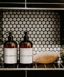 Sweet Water Decor 16oz Amber Plastic Shampoo Dispenser - White Text Label